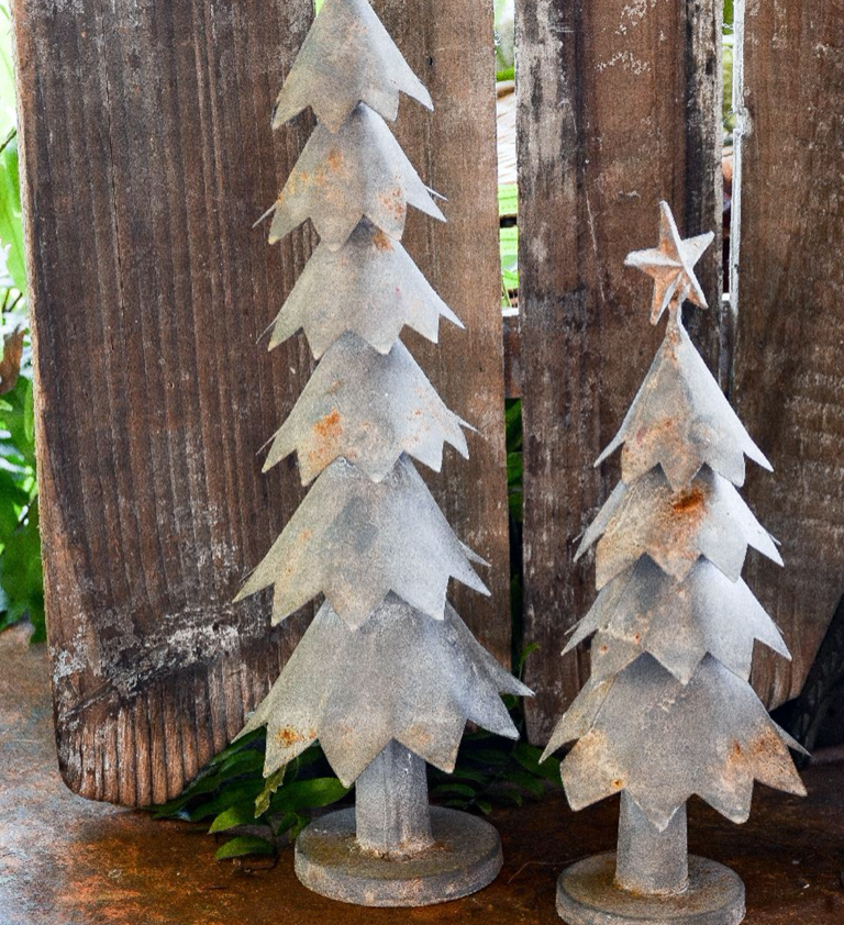 Rustic Metal Tree – Boxcar Woody Stockyards City